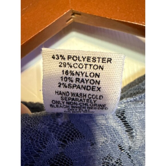 This & That Long Blue Open Front Cardigan Size Large - Picture 9 of 13